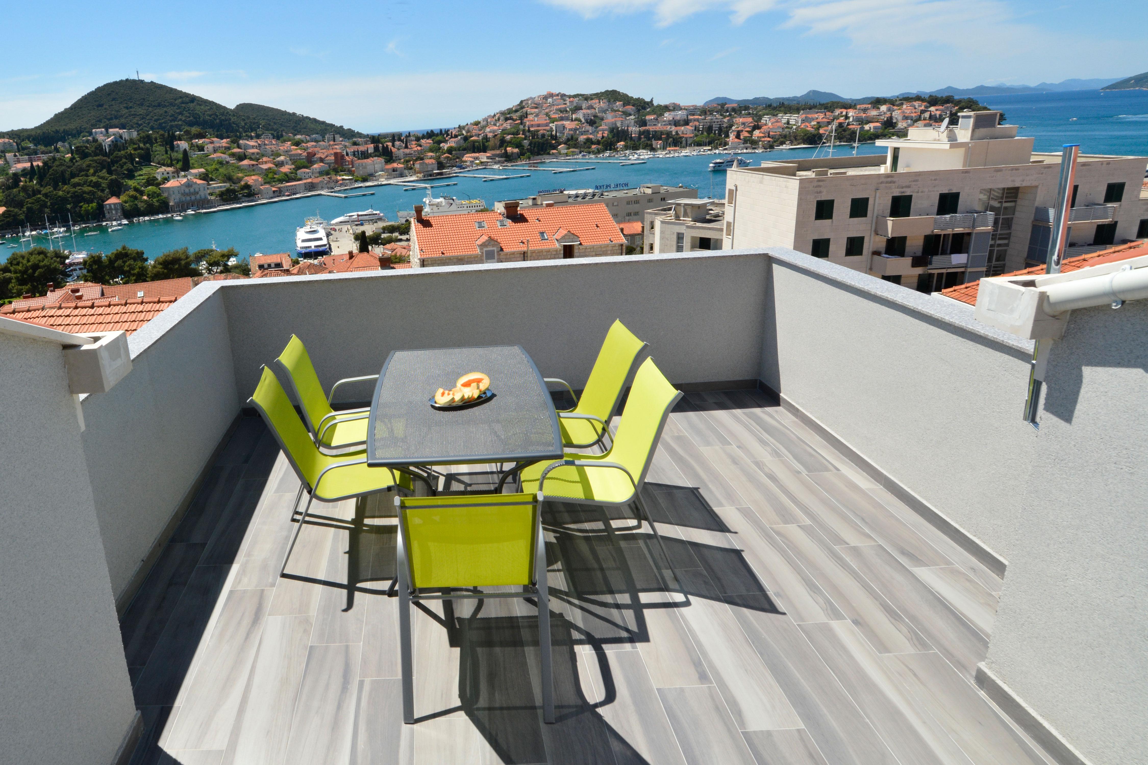 Rosa * Dubrovnik