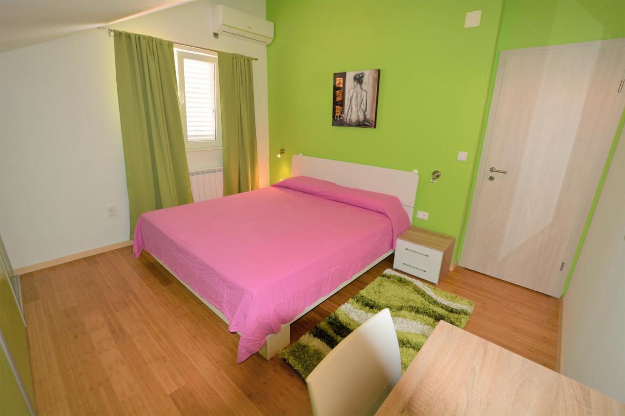 Apartment Rosa *